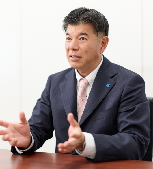 人材開発部長　小山 大介